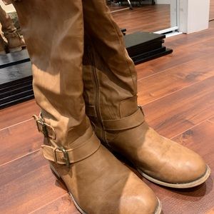 ✨2/$20✨womens tan knee high combat boots